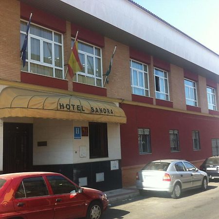 Hotel Sandra Alcalá de Guadaira Exterior foto